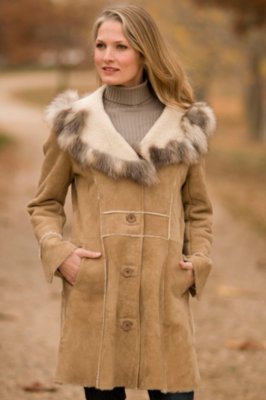 Women's Shearling Sheepskin Coat with Fox Fur Trim Overland