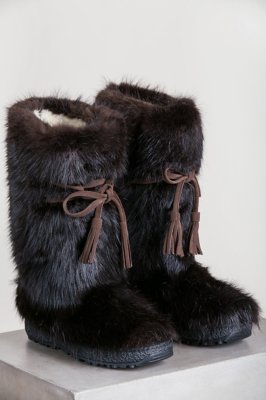 beaver skin boots