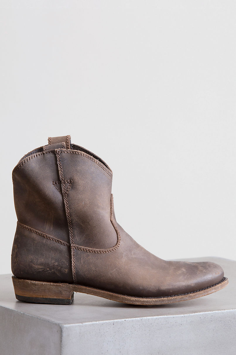Women's Liberty Black Dove American Distressed Leather Ankle Cowboy Boots