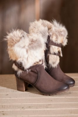 Women's Manas Rosaria Leather Boots with Rabbit Fur Trim | Overland