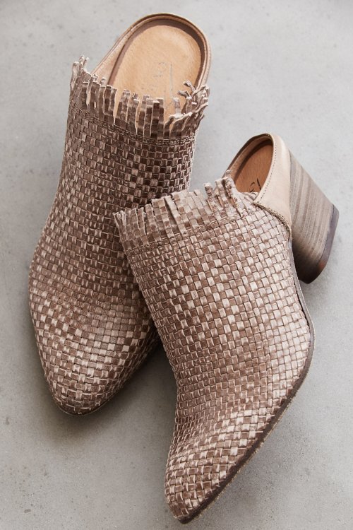 Women's Sale Footwear Overland