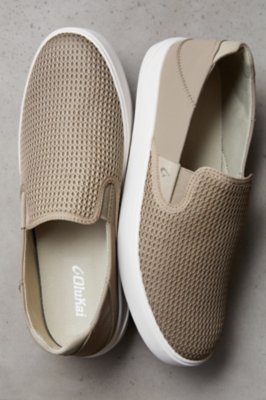 ahnu men's clay slip on loafer