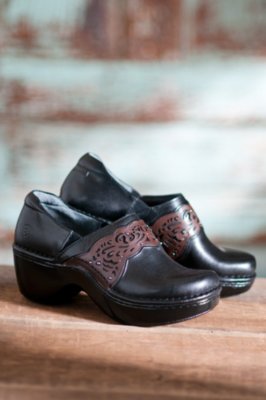 ariat tambour clogs