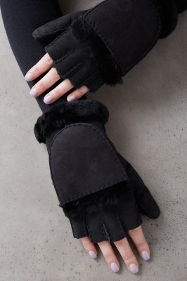 Women’s Carob Merino Sheepskin Fingerless Gloves with Mitten Flap