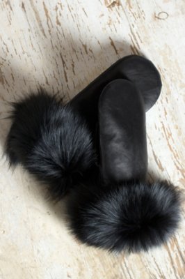 Women's Leather Mittens with Fox Fur Trim Overland