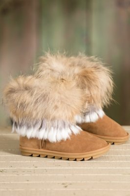 Women’s Overland Nova Sheepskin Boots with Raccoon Fur Trim and Rabbit