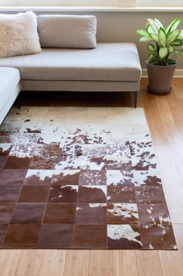 Gaucho 4.6' x 5.9' Patchwork Cowhide Area Rug Overland